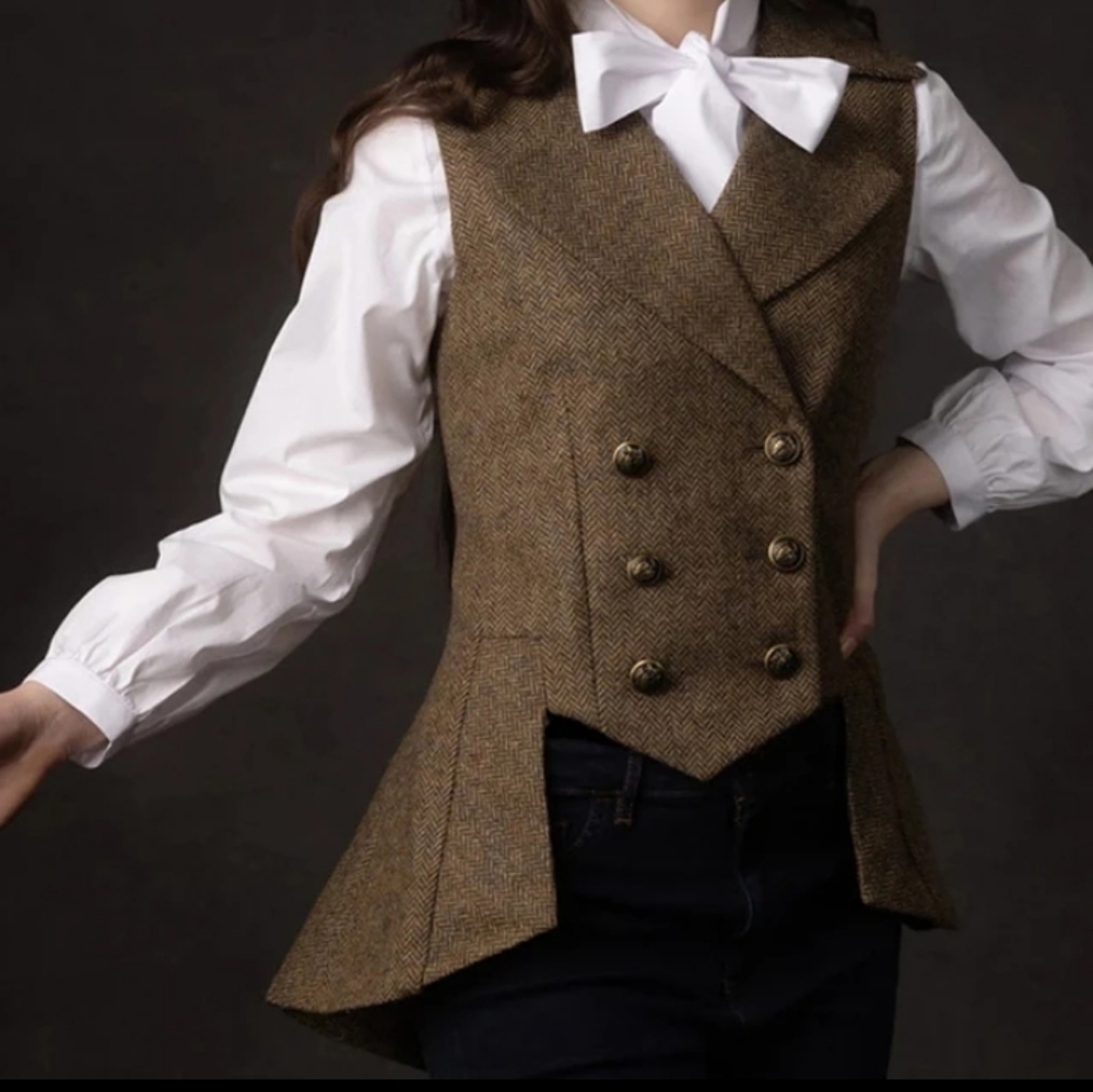 NWOT! Elegant Brown Double-Breasted Women's Vest